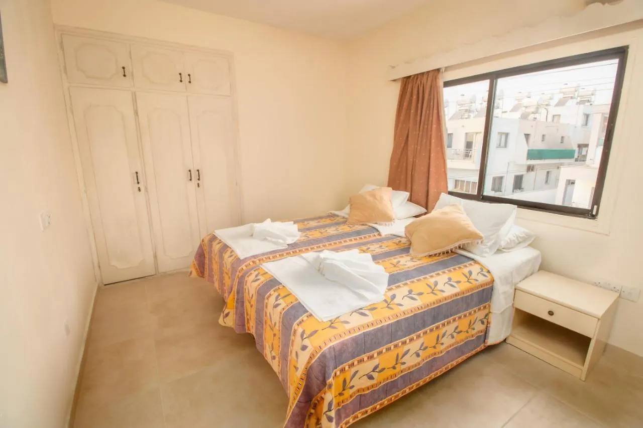 Rovers Apartments Ayia Napa